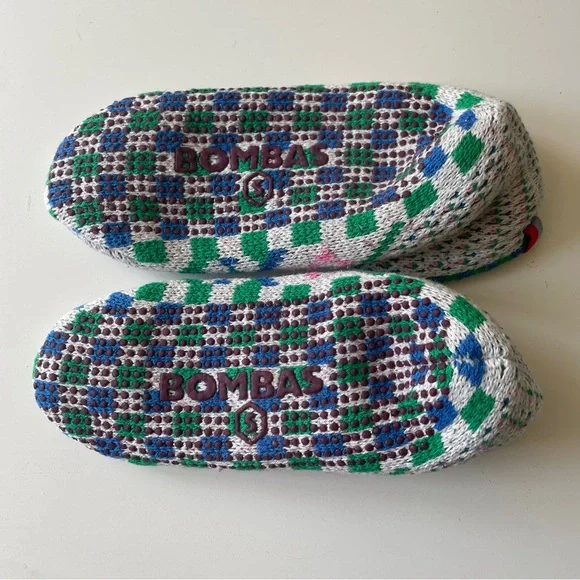 Bombas Women's Gripper Grey Bright Pink Knit Slippers Small Cozy Fair Isle Warm - Picture 3 of 3